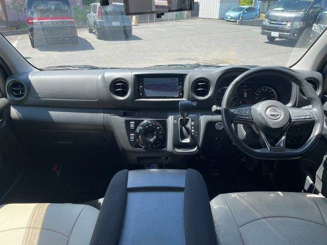 CARAVAN van 2WD