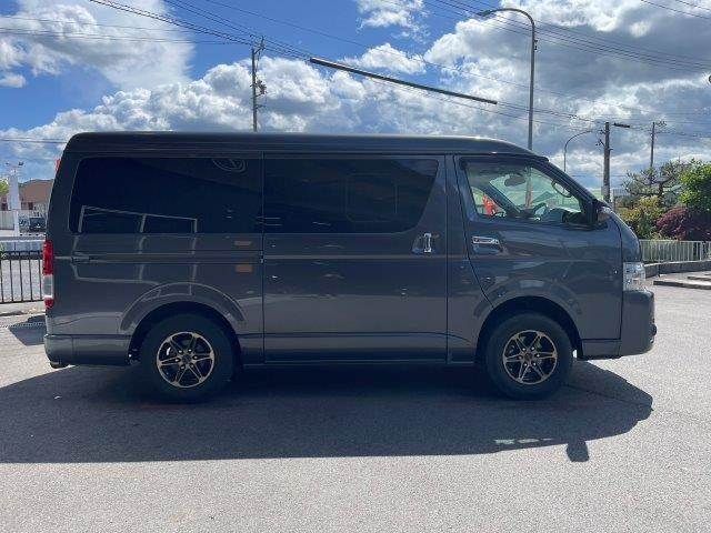 HIACE van 4WD