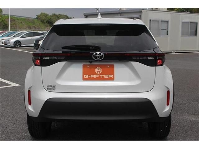 YARIS CROSS