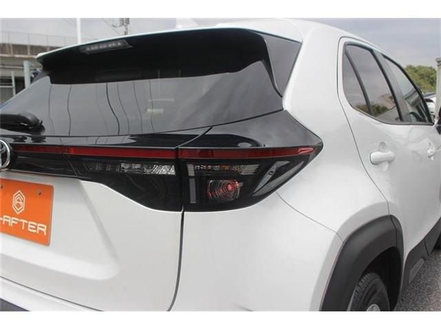 YARIS CROSS