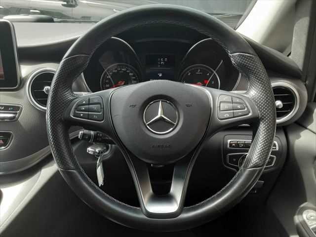 MERCEDES BENZ V class