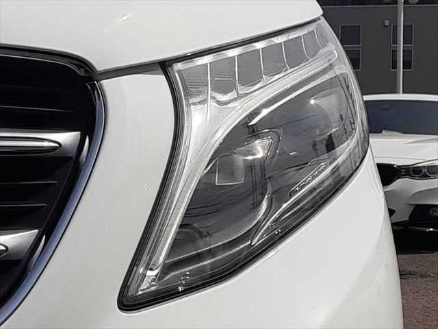 MERCEDES BENZ V class