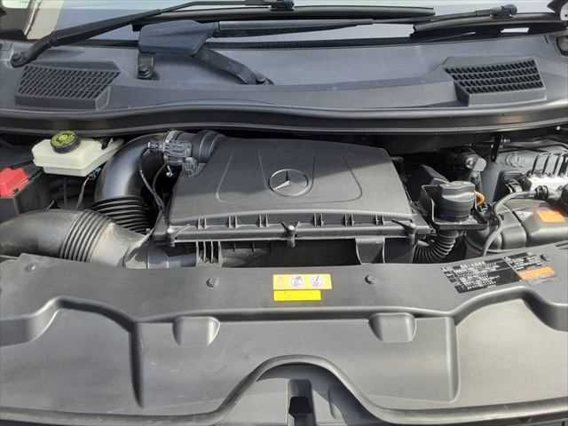 MERCEDES BENZ V class