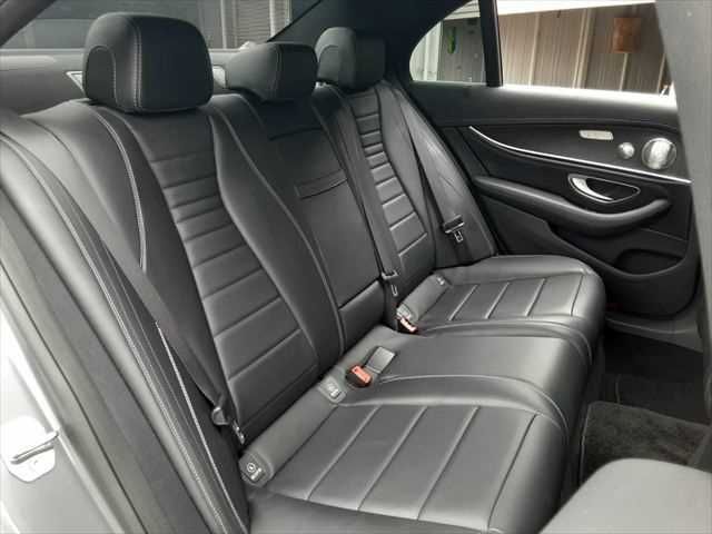 MERCEDES BENZ E-Class sedan