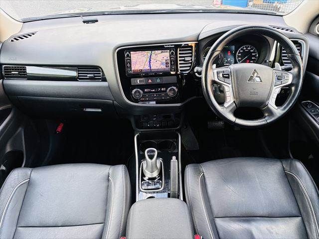 OUTLANDER PHEV