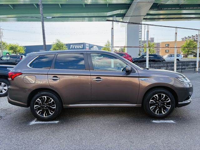 OUTLANDER PHEV