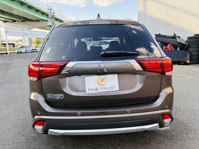 OUTLANDER PHEV