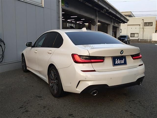BMW 3 Series sedan