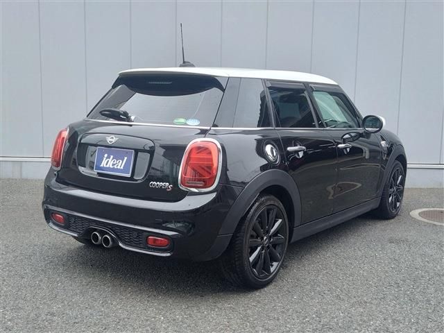 MINI COOPER S 5DOOR