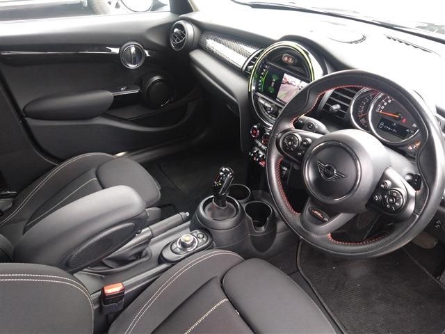 MINI COOPER S 5DOOR