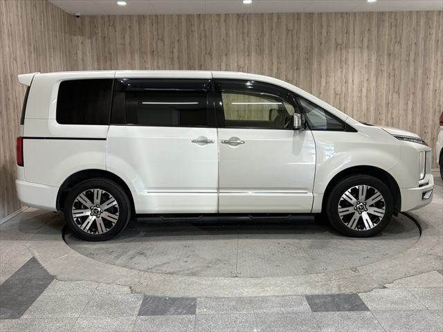 DELICA D:5 4WD