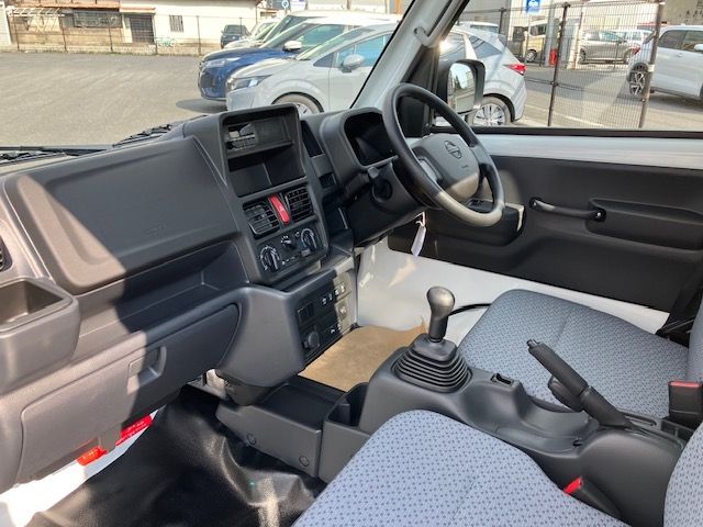 CLIPPER truck 4WD