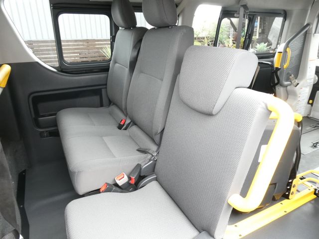 REGIUSACE 4WD van