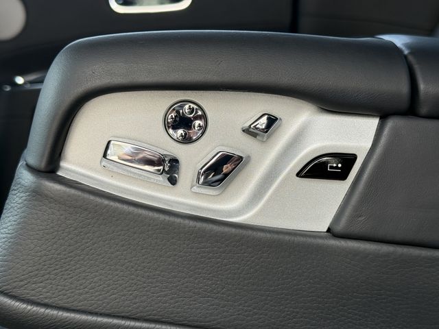 ROLLS-ROYCE
