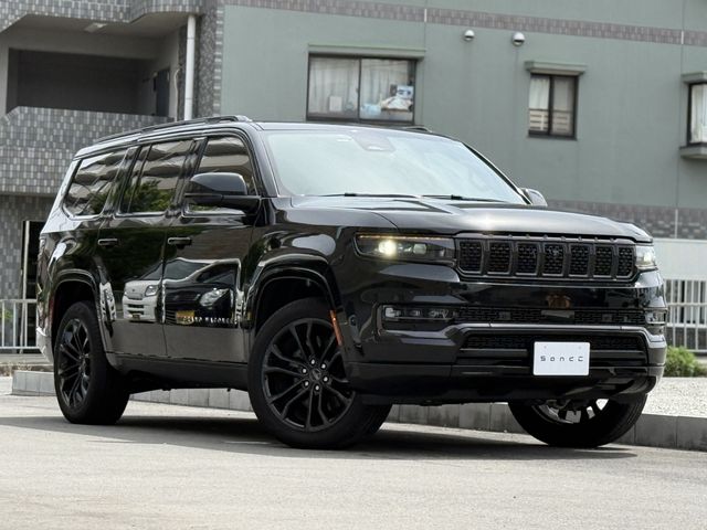 JEEP Grand Wagoneer