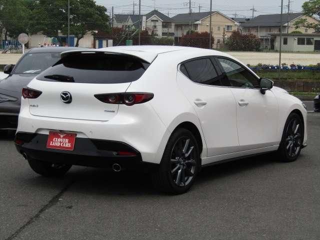 MAZDA3 FASTBACK