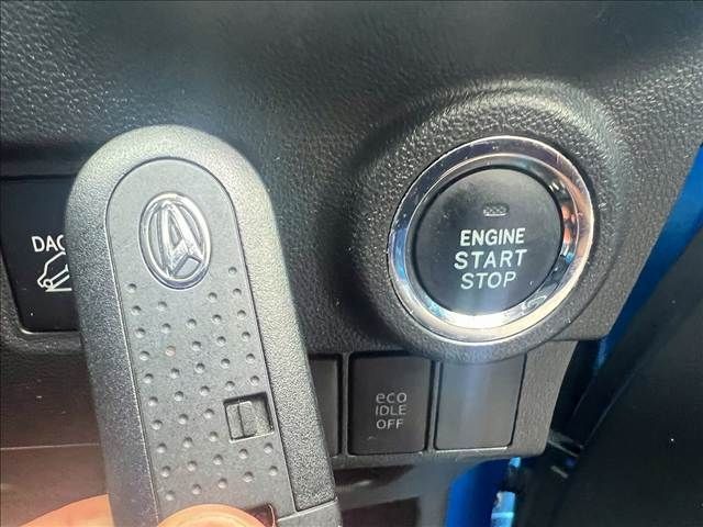 CAST ACTIVA 4WD