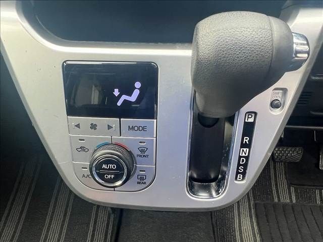CAST ACTIVA 4WD