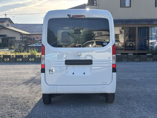 N-VAN