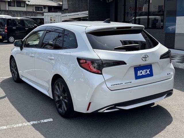 COROLLA TOURING HYBRID