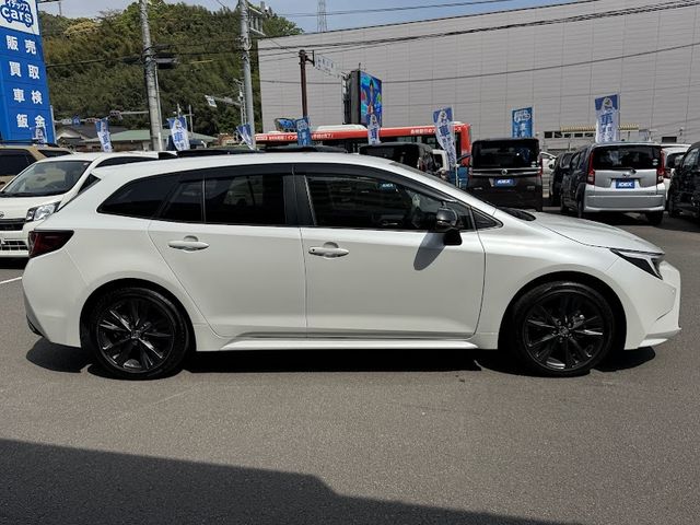 COROLLA TOURING HYBRID