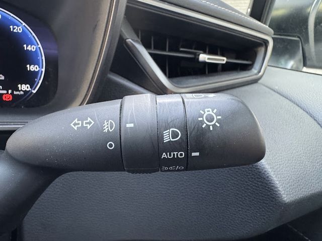 COROLLA TOURING HYBRID