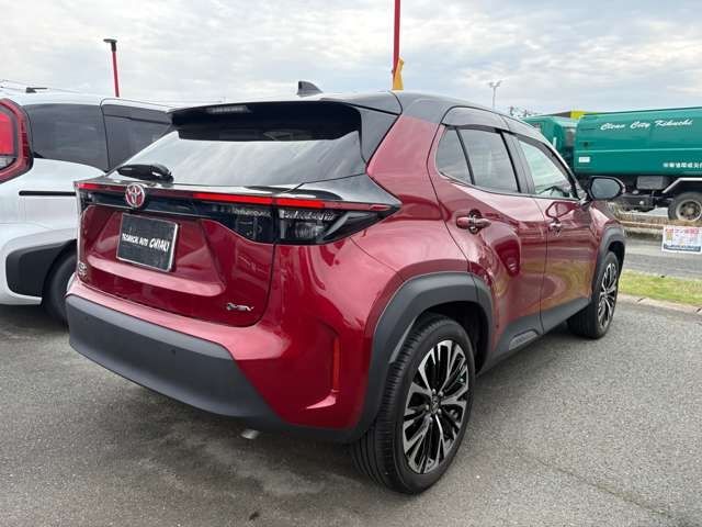 YARIS CROSS HYBRID