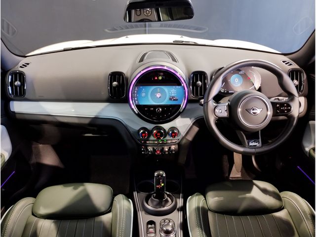 MINI COOPER D CROSSOVER