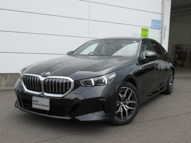 BMW 5 Series sedan