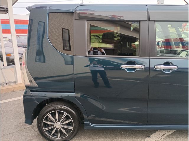 TANTO CUSTOM 4WD