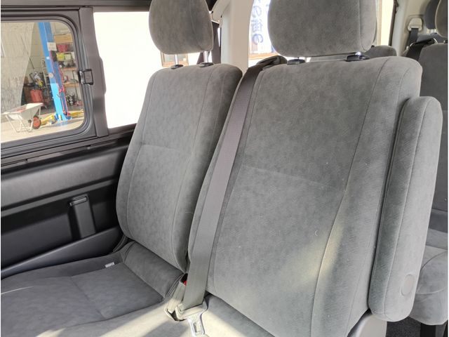 HIACE wagon 4WD