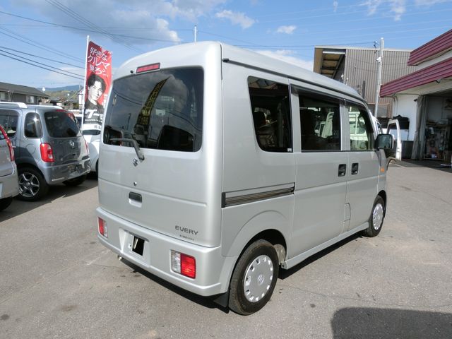 EVERY van 4WD
