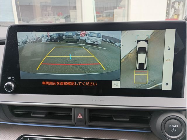 PRIUS 4WD