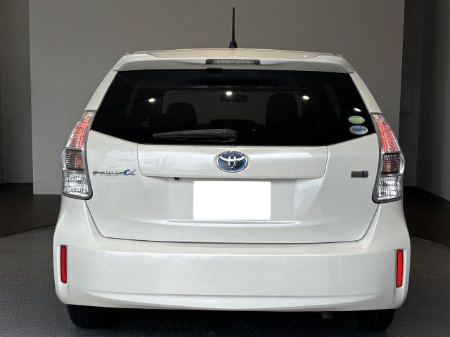 PRIUS Alpha