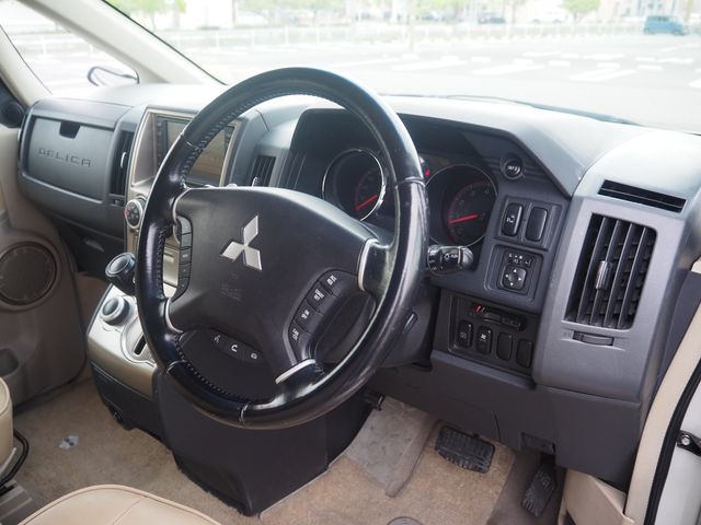 DELICA D:5 4WD