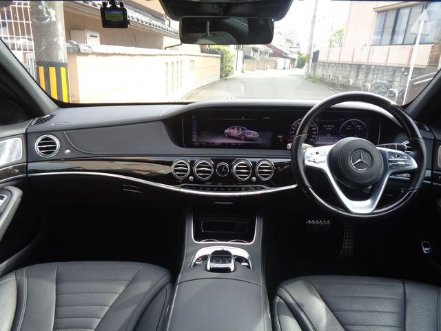 MERCEDES BENZ S class