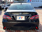 CROWN sedan hybrid