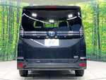 VOXY HYBRID