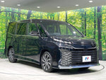 VOXY HYBRID