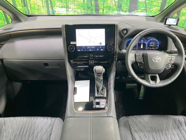 ALPHARD hybrid