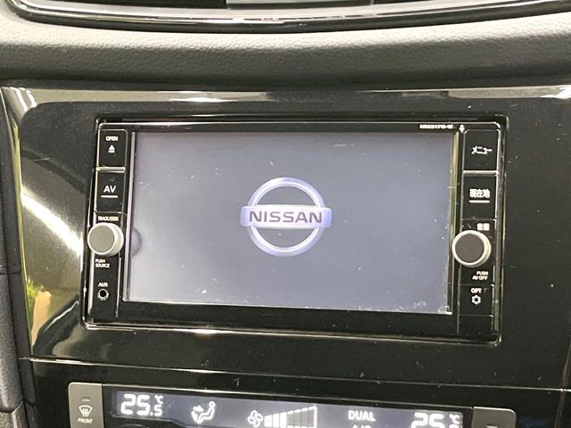X-TRAIL 2WD