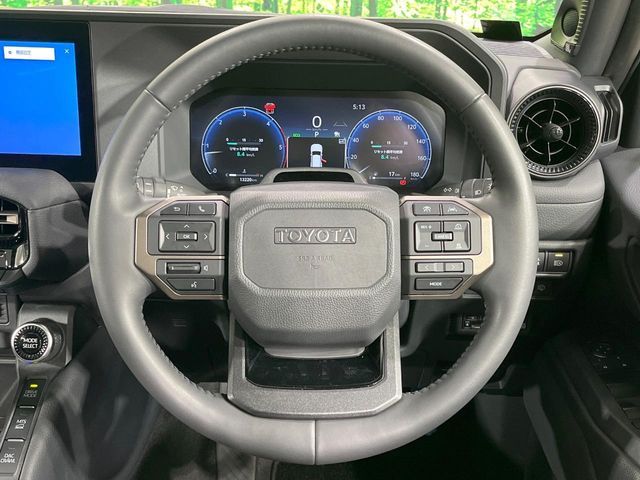 LANDCRUISER 250