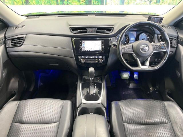 X-TRAIL 2WD