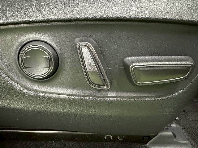 LANDCRUISER 250