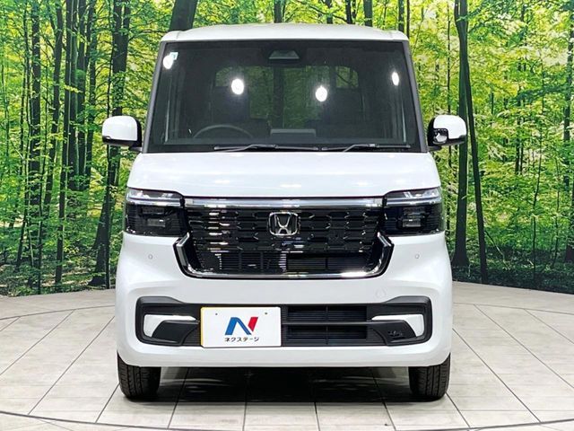 N-BOX CUSTOM