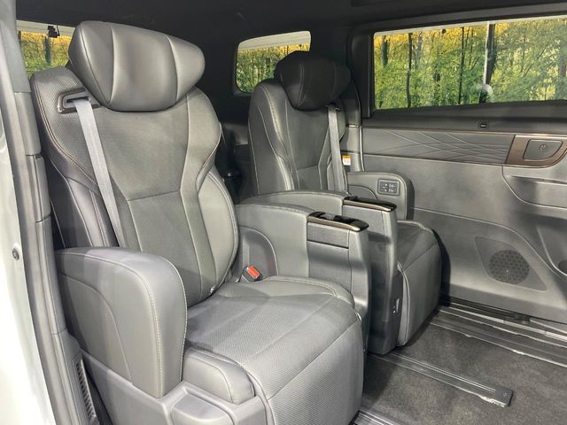 ALPHARD hybrid