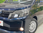 VOXY HYBRID
