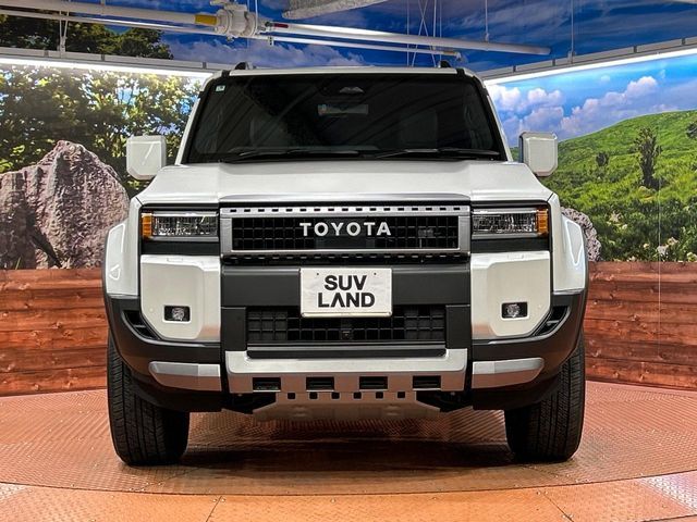 LANDCRUISER 250