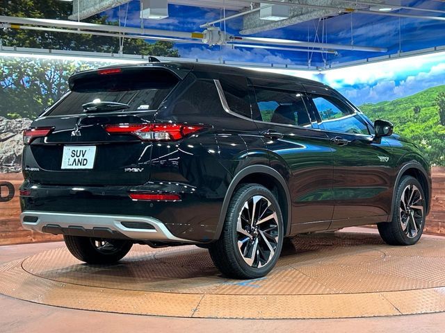 OUTLANDER PHEV