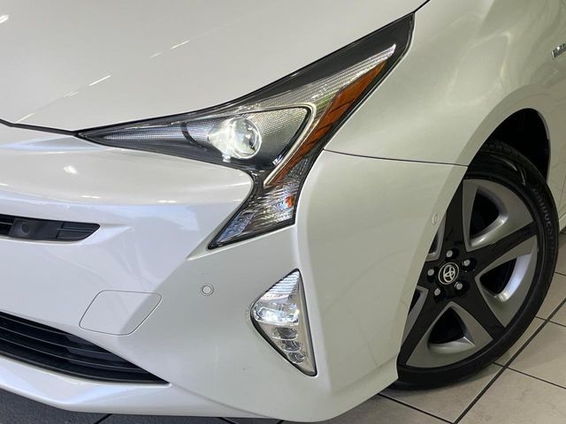 PRIUS 4WD
